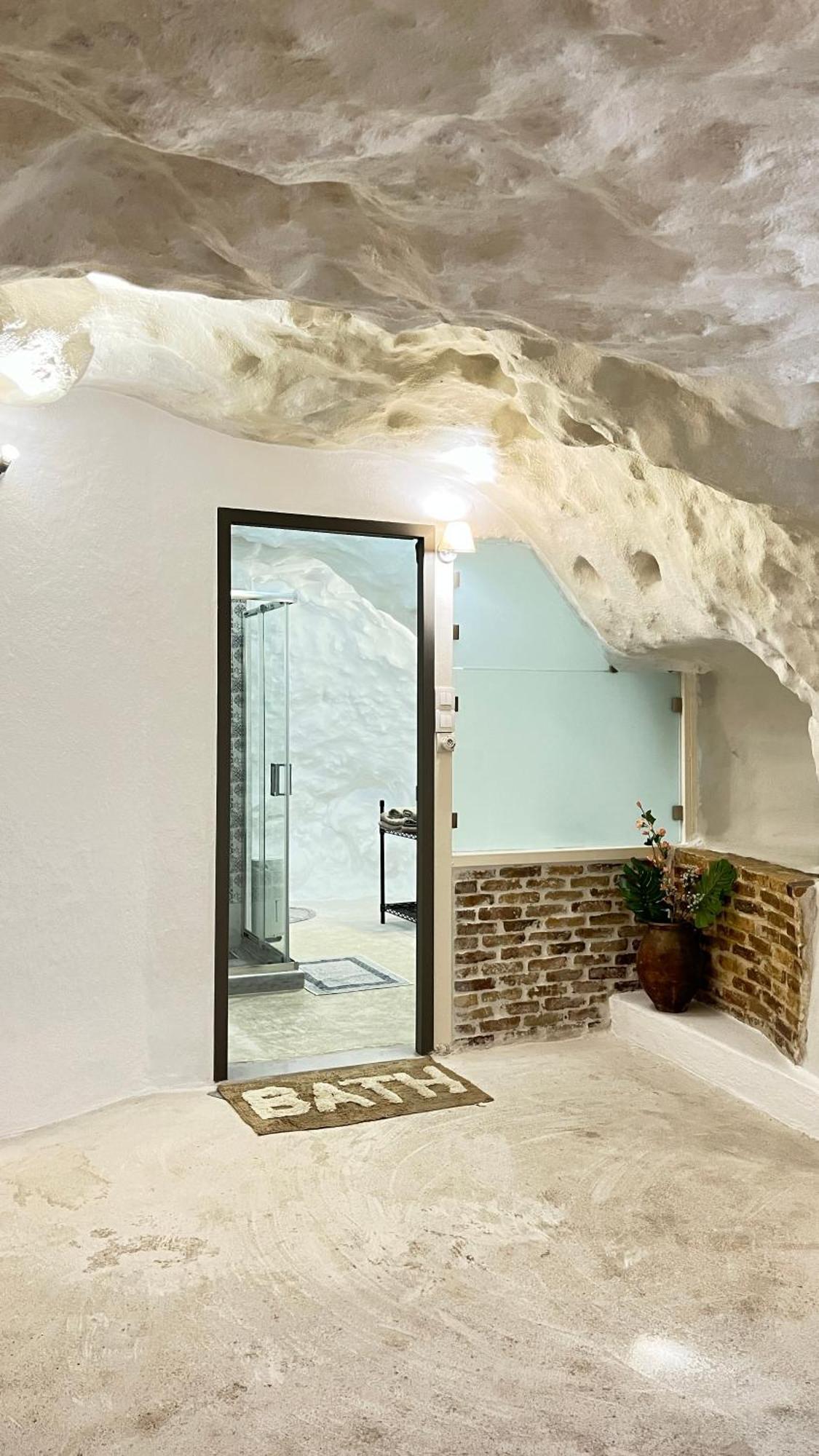 Cave House Apartment Heraklion  Bagian luar foto
